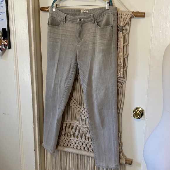 Eileen Fisher gray straight leg jeans size 12 - Picture 2 of 4